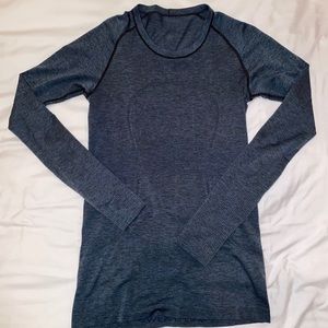 Blue/black marble Swiftly Tech Lulu Long Sleeve